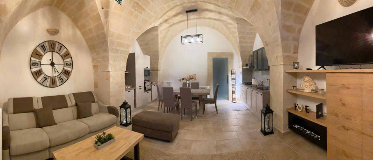 Lata Luxury Home Casa Vacanze Brindisi Exterior photo